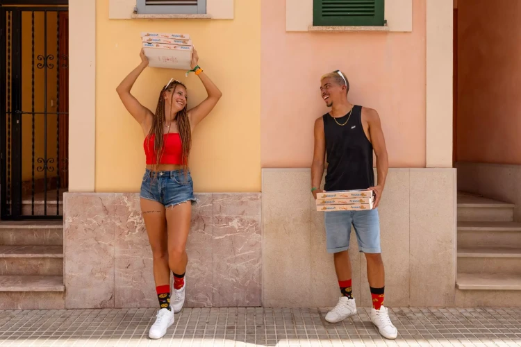 Pizza - kolorowe skarpetki - Spox Sox - lookbook 2.webp