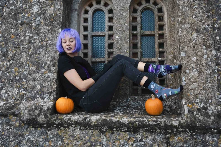 Halloween-kolorowe-skarpetki-nie-do-pary-Spox Sox-lookbook5.webp
