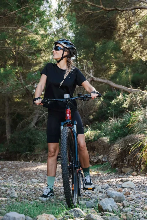 Kolarskie-skarpetki-MTB-kolorowe-skarpetki-nie-do-pary-Spox Sox-lookbook4.webp