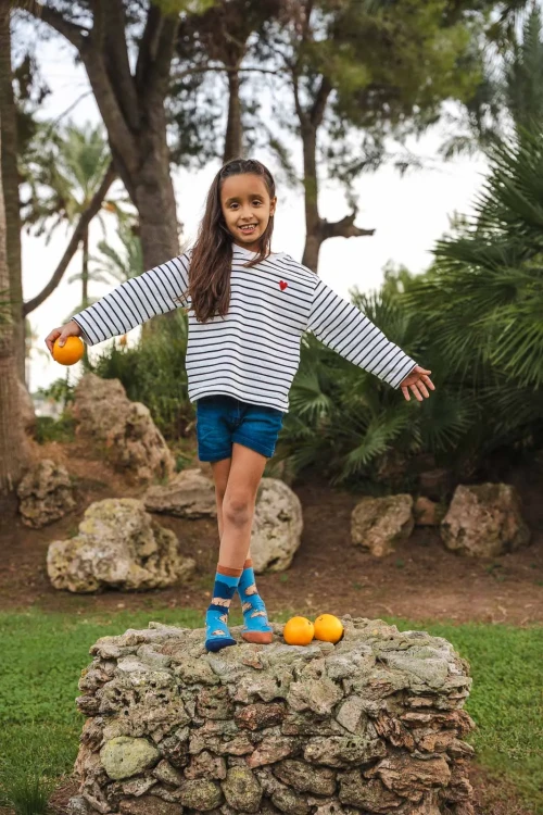 Kapibary-kolorowe-skarpetki-dla-dzieci-nie-do-pary-Spox Sox-lookbook5.webp