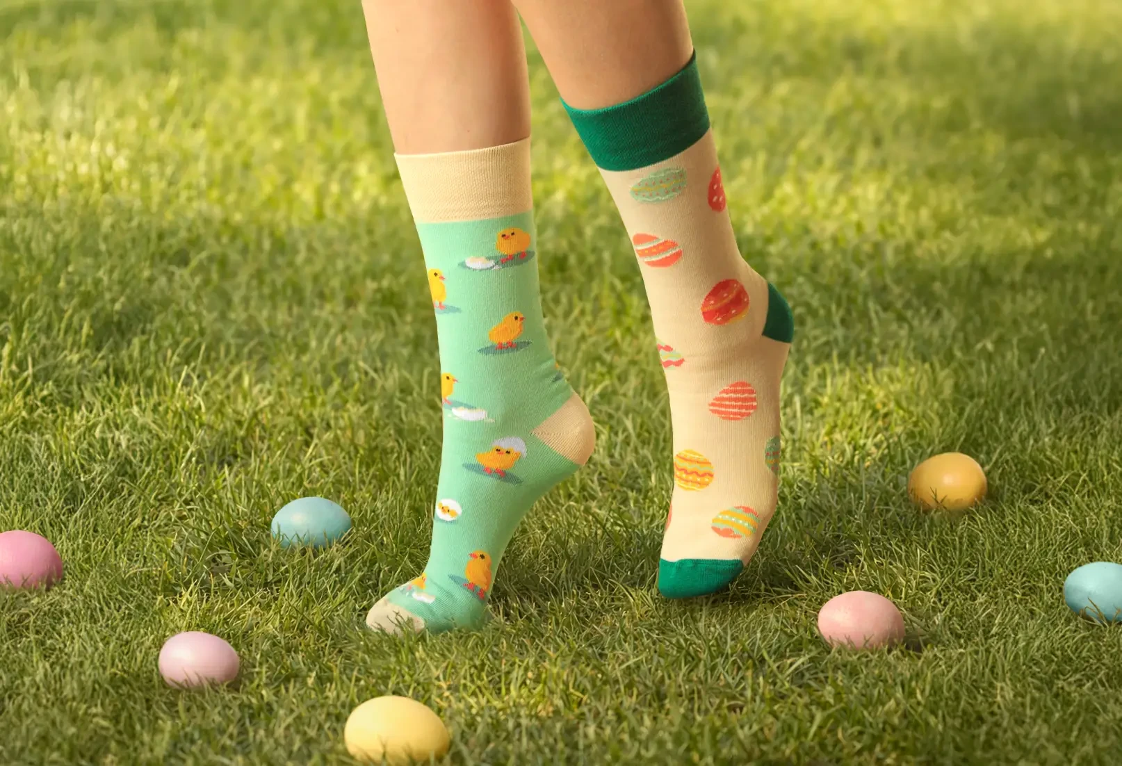 Wielkanocne Pisanki - skarpetki świąteczne