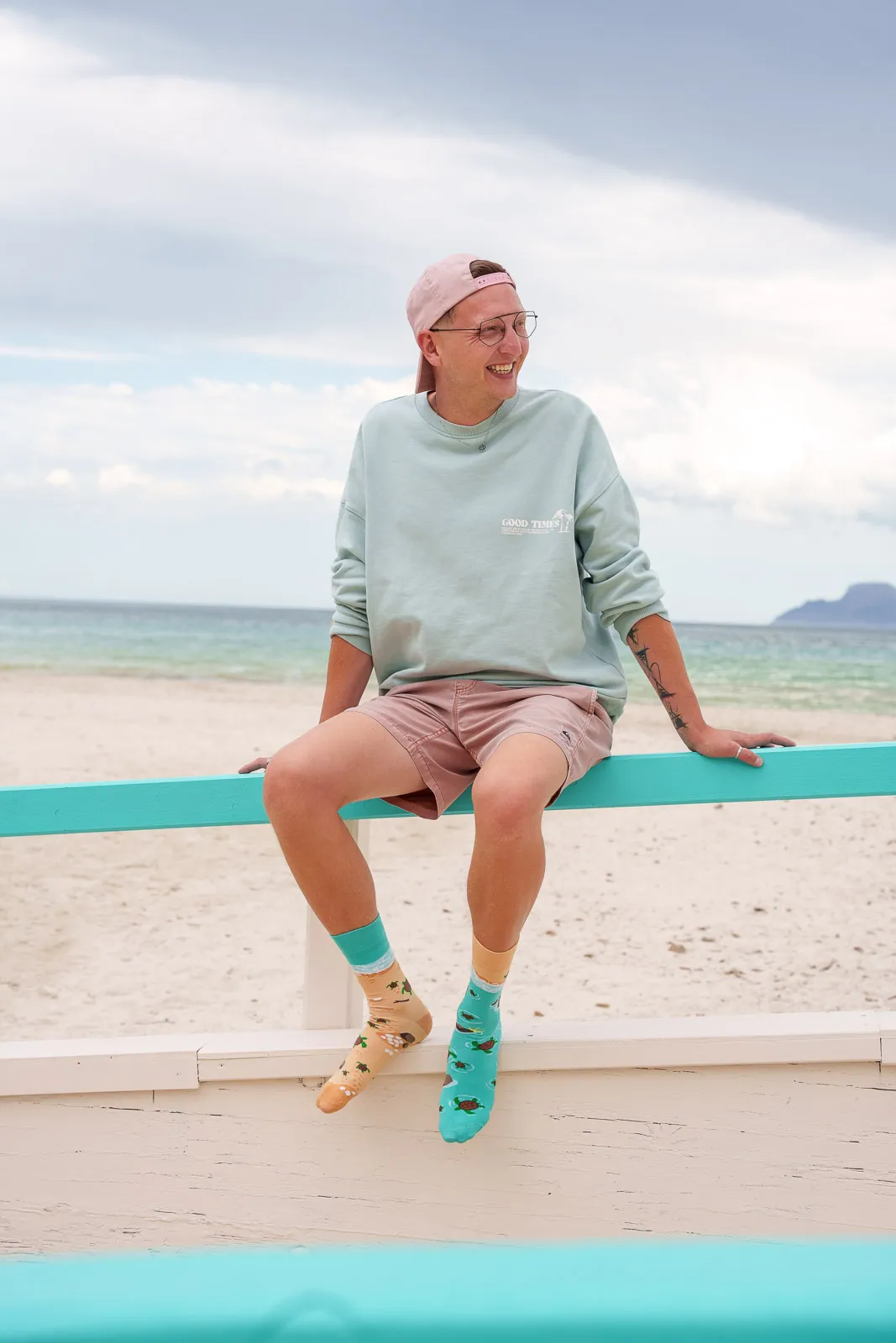 Żółwie-Spox-Sox-kolorowe-skarpetki-lookbook.webp